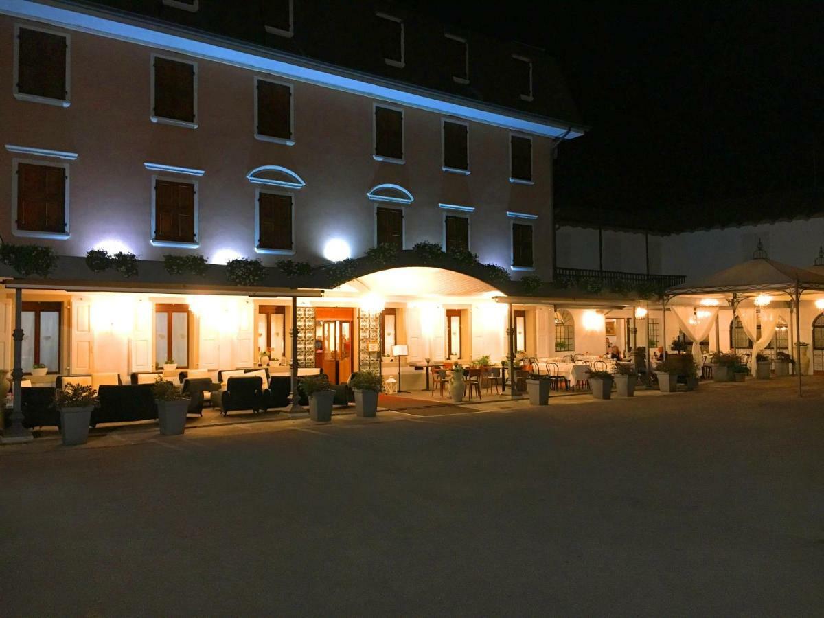 Il Novecento Hotel Casarsa della Delizia Ngoại thất bức ảnh